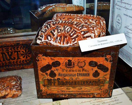 Старинная коробка для пряников в Тульском музее